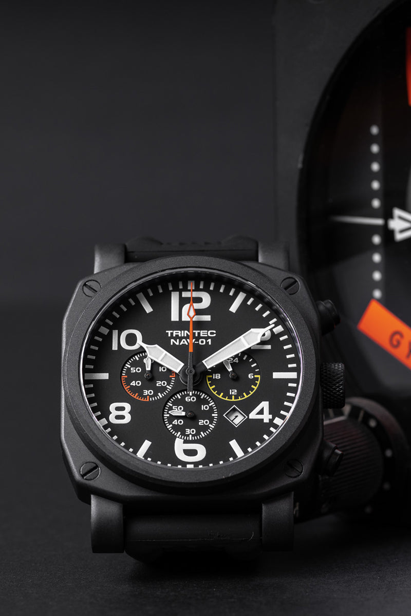 NAV-01 Chronograph / Black / Quartz